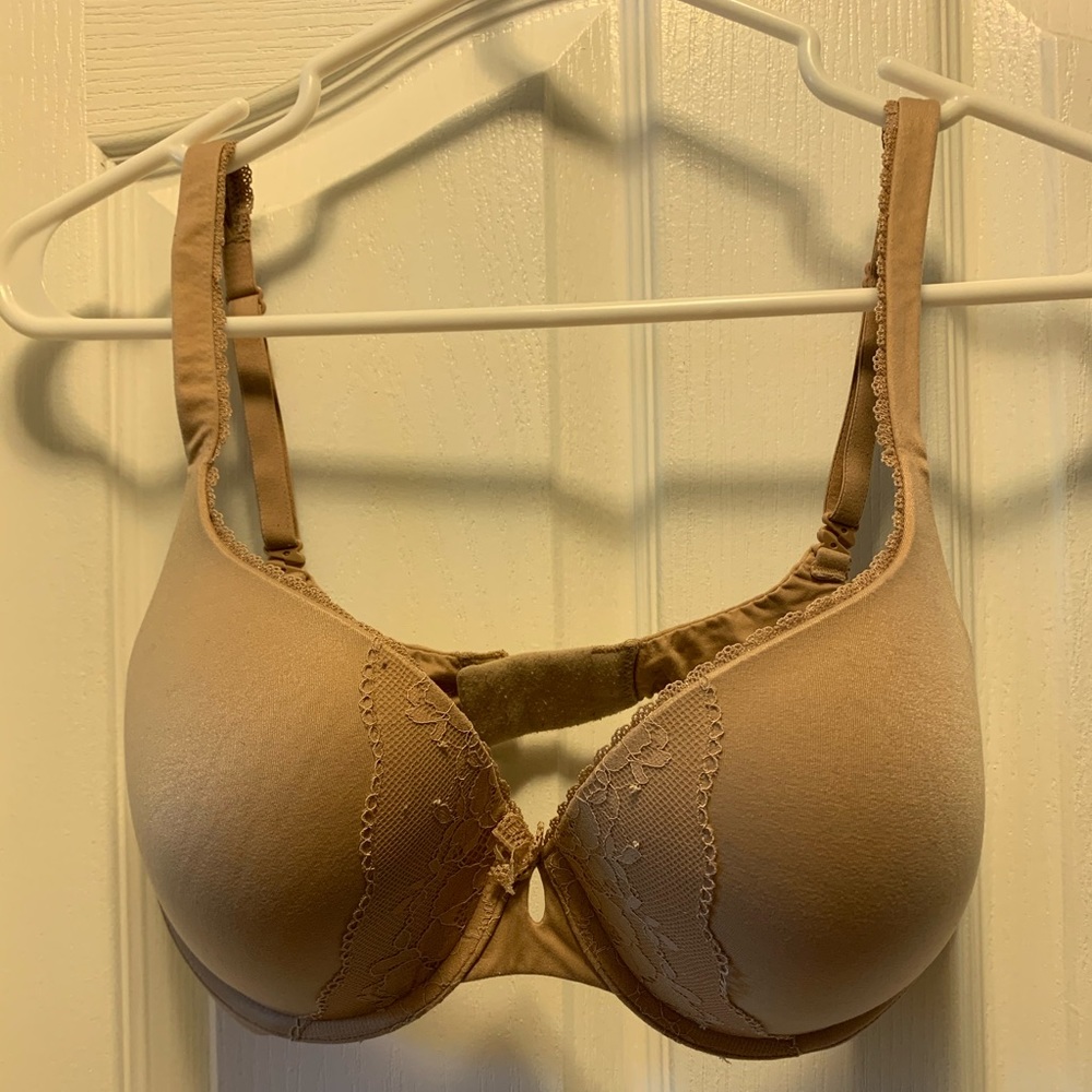 3/$65 Body By Victoria Perfect Shape Bra